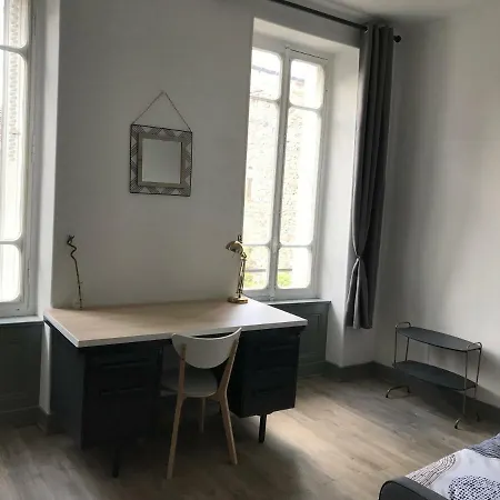 100m2 Proche Gare Διαμέρισμα *